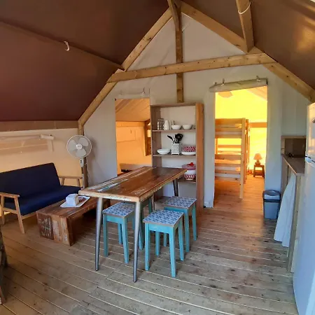 Le Beau Veze Hotel Carqueiranne Buitenkant foto